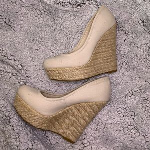 Madden Girl Thicke Wedges